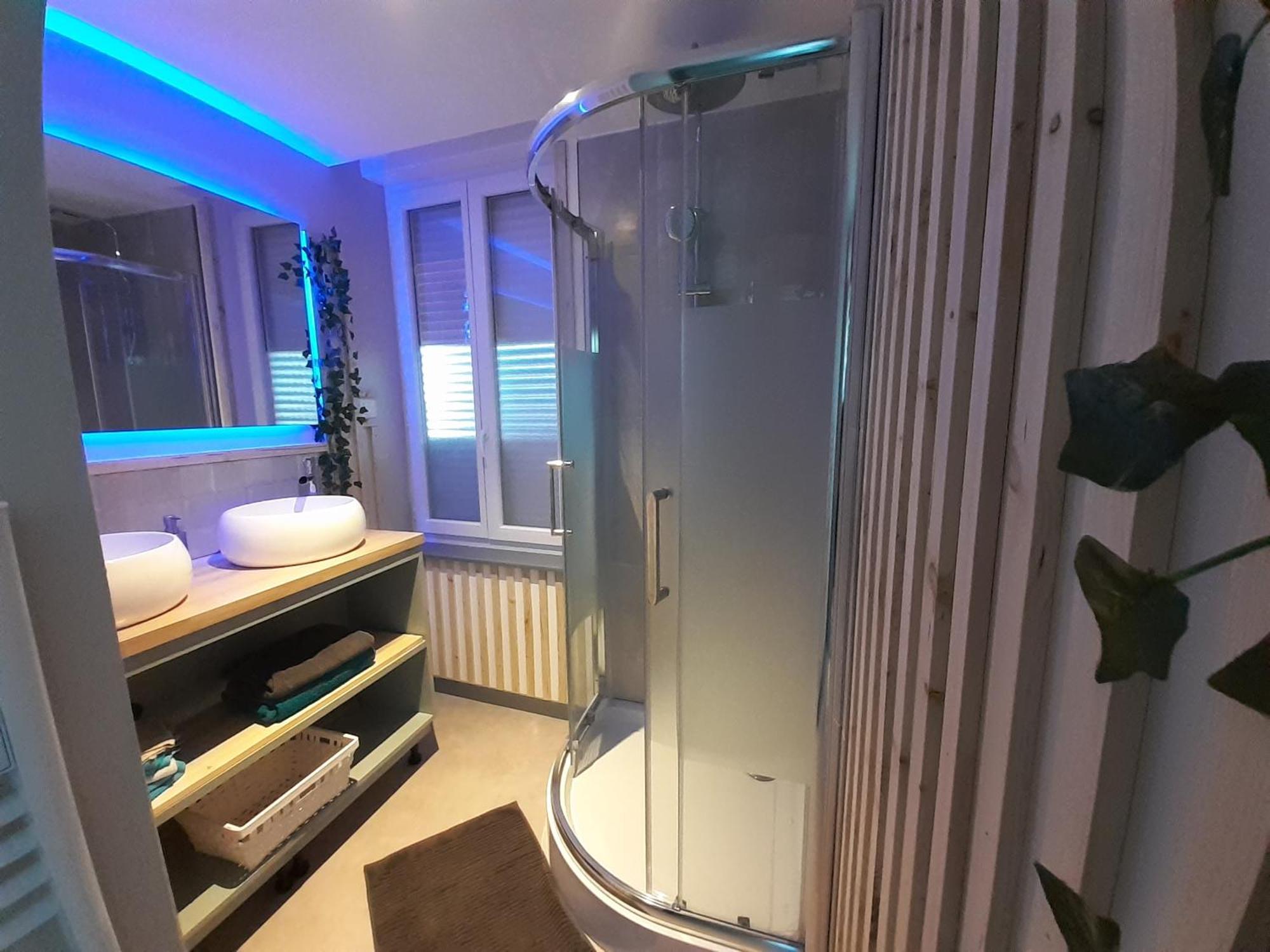 Bosquet, Hotel A Valenciennes Aulnoy-lez-Valenciennes Zewnętrze zdjęcie